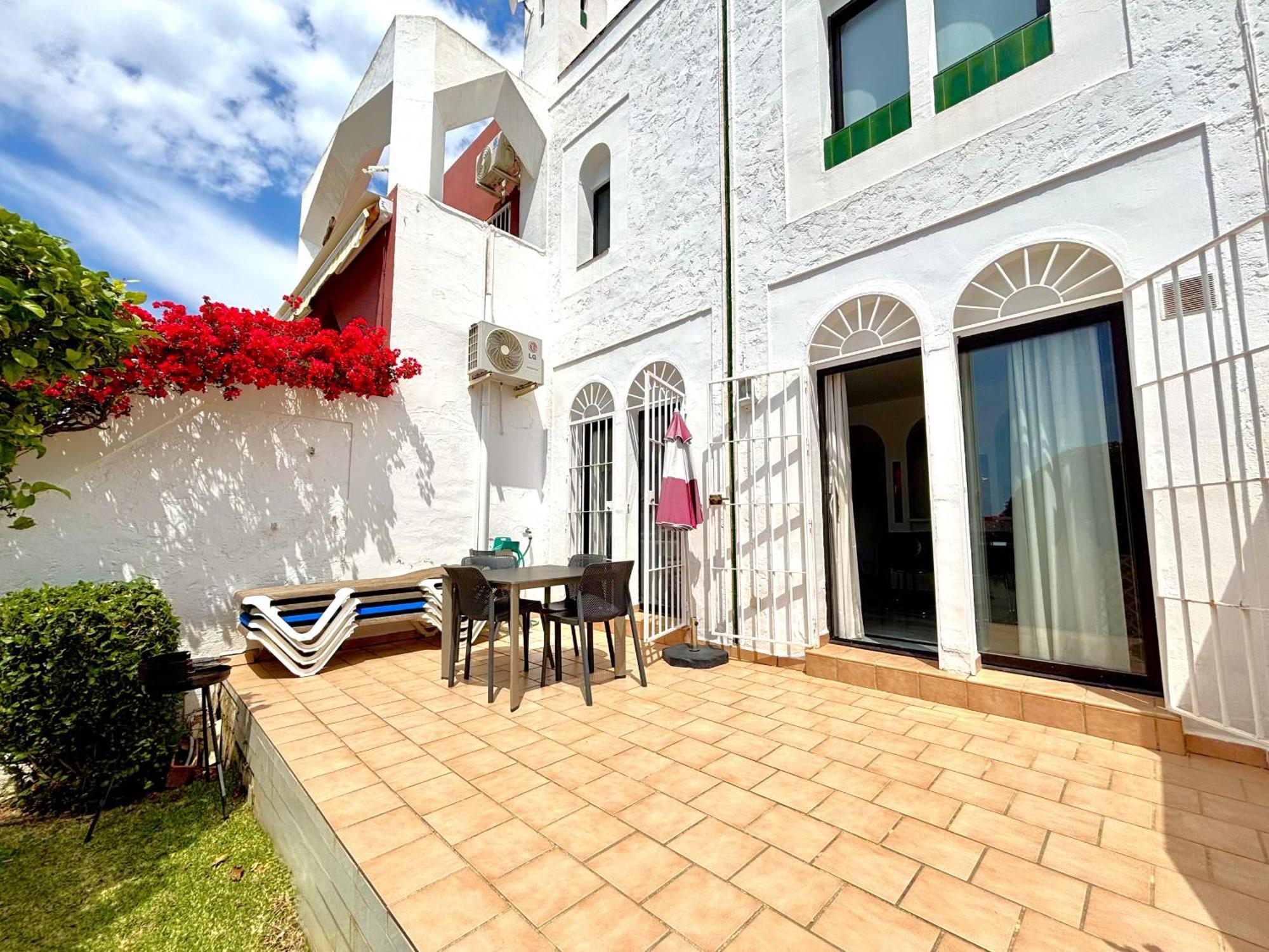 Urb. Alhambra II 15 Villa Nerja Bagian luar foto